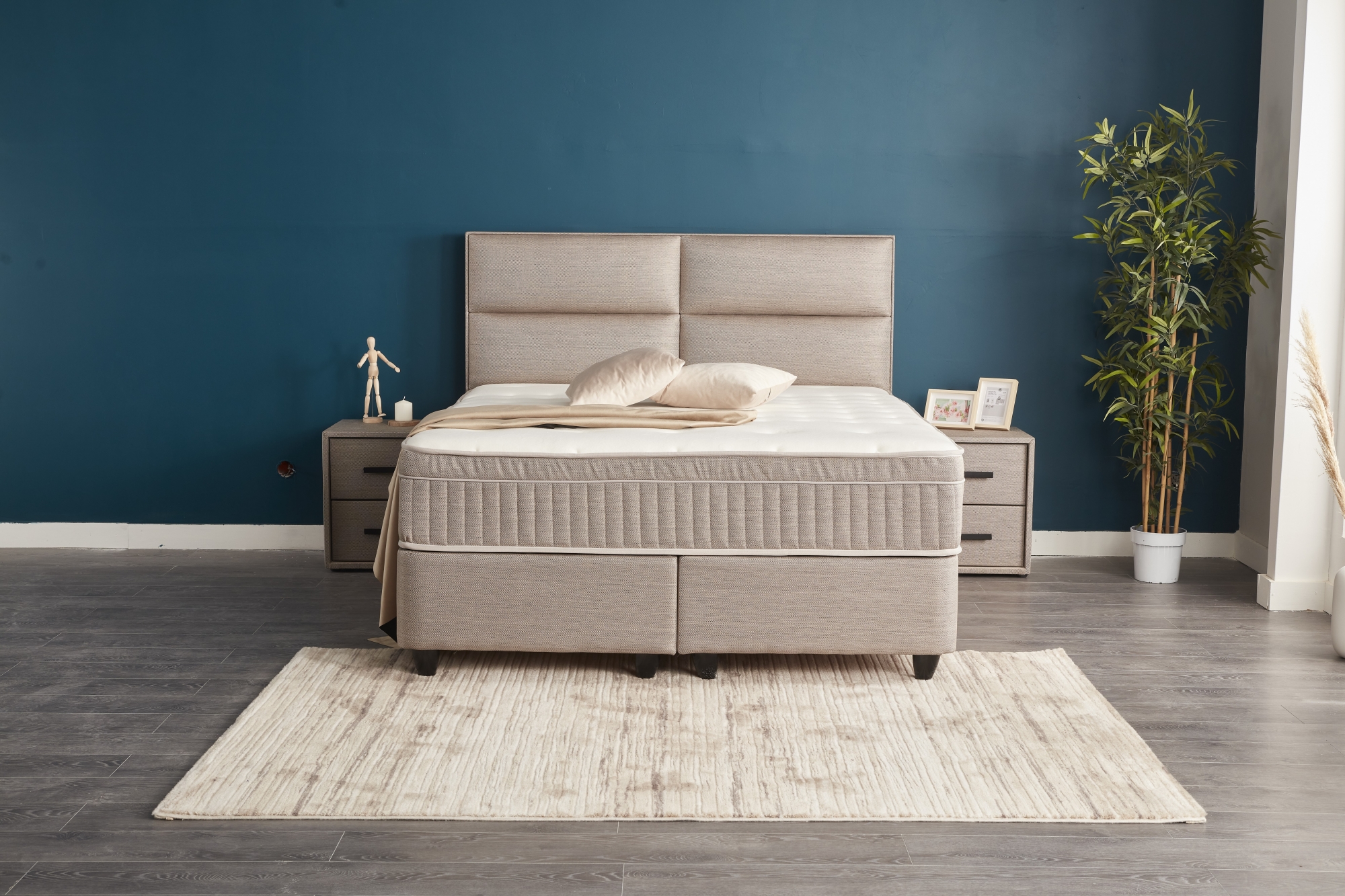 Kontinentāla gulta Royal