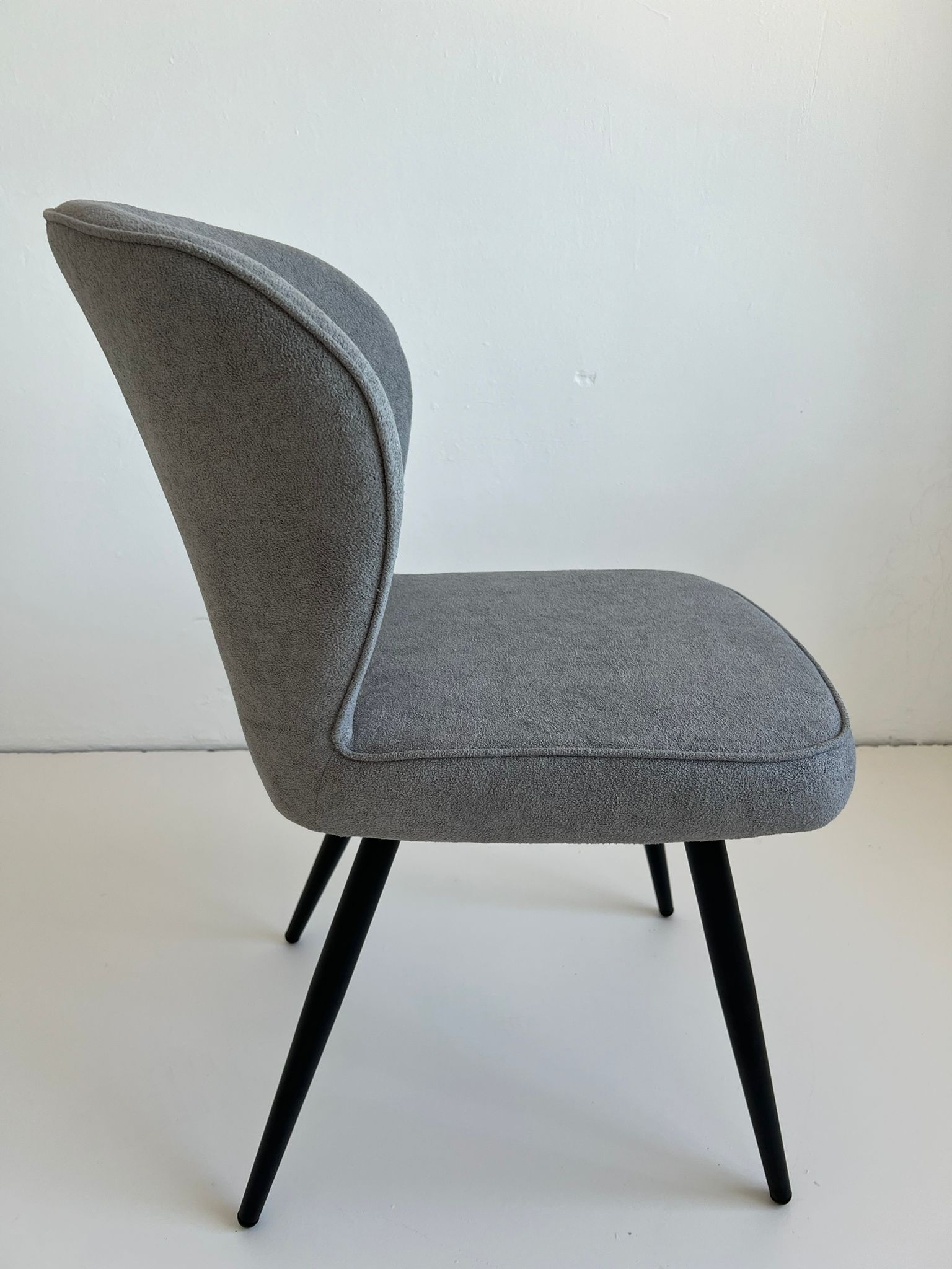 RIO2 Gaiši Pelēks Buklē Krēsls - Image 7